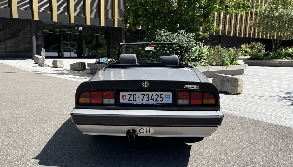 Slideshow Bild 7 Alfa Romeo Spider 2.0 (1986)