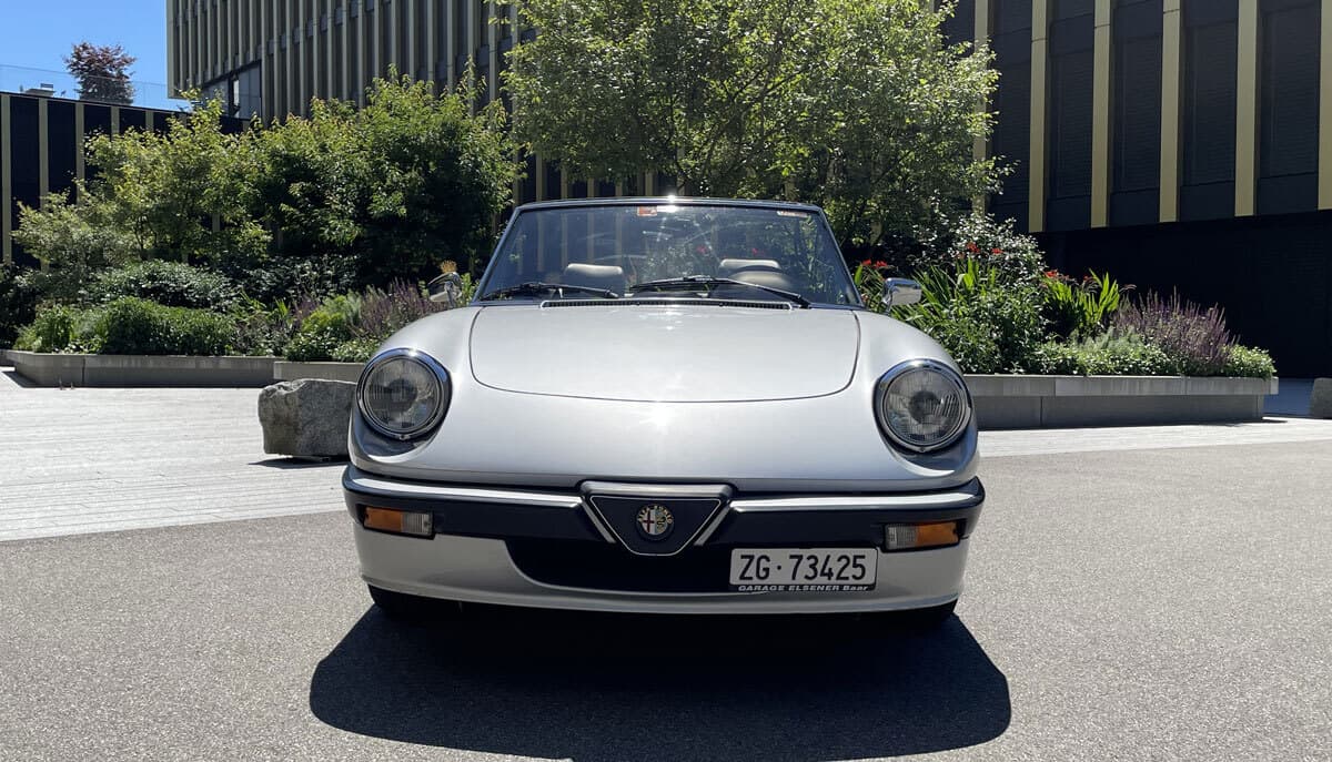 Slideshow Bild 3 Alfa Romeo Spider 2.0 (1986)